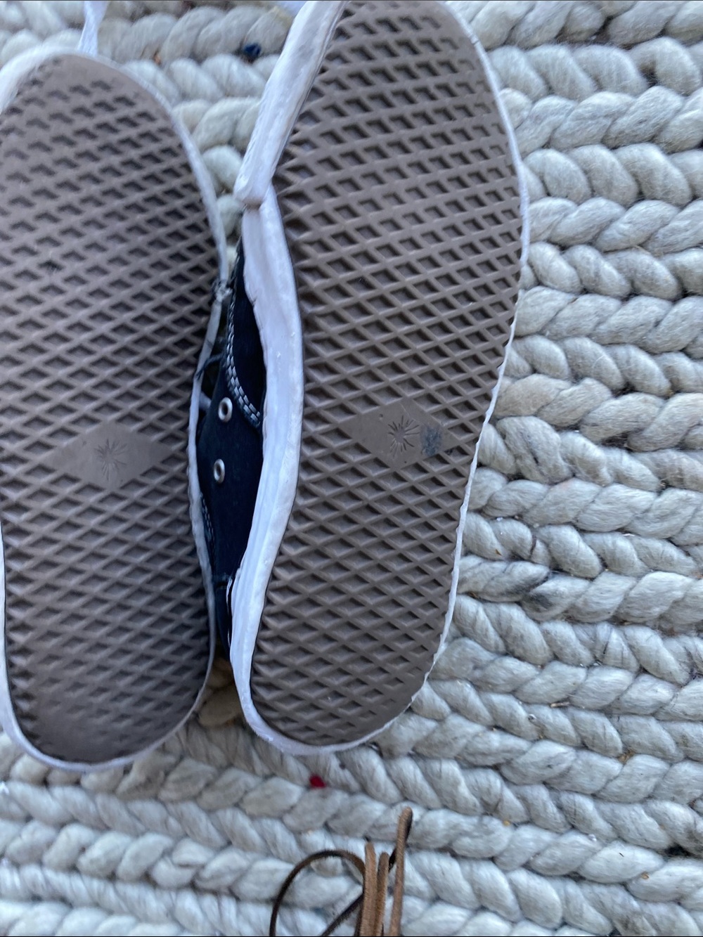 Black Low-Top Canvas Sneakers with White Toe and Laces - Picture 7 of 10